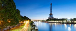 法国巴黎城市夜景,河流,埃菲尔铁塔壁纸