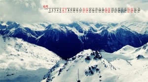 2020年6月巍峨的雪山唯美高清日历壁纸