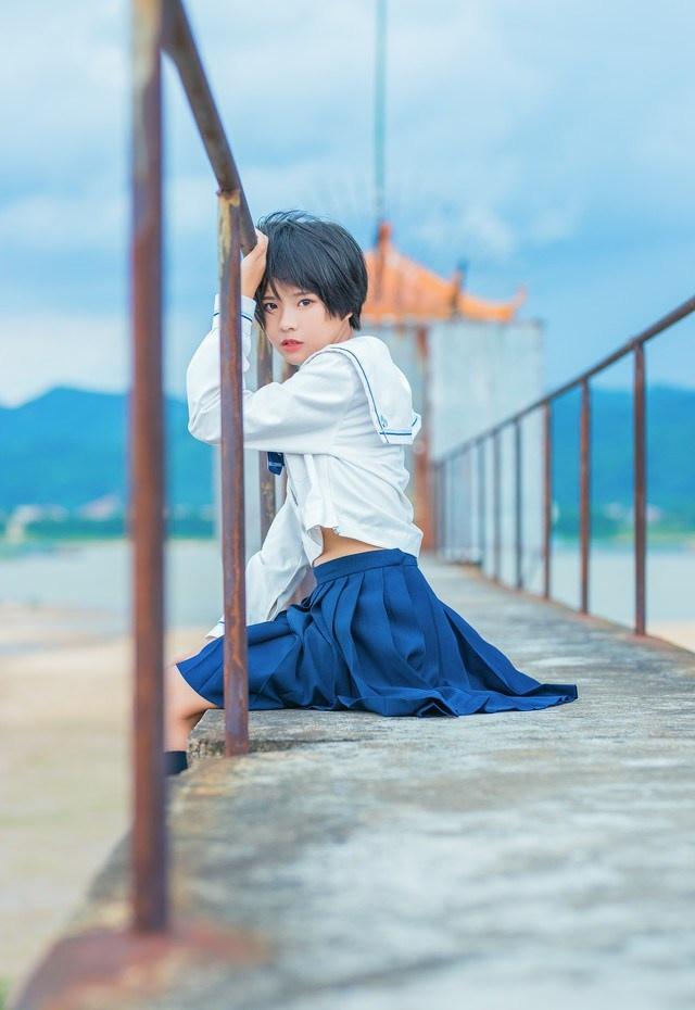 卡哇伊12岁小美女制服写真清远旅拍图片