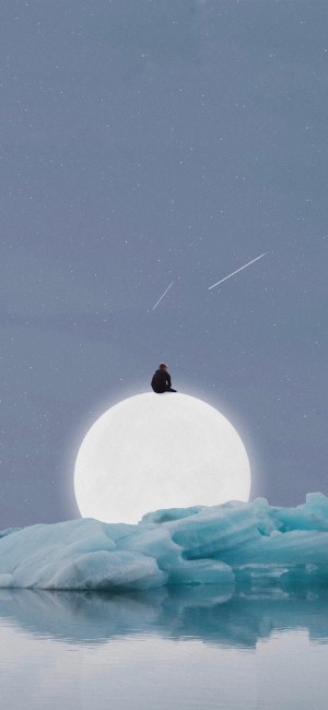 月亮上望着流星的孤独者