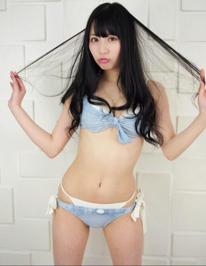 日本赛车女郎堀尾实咲私房性感时尚写真图片