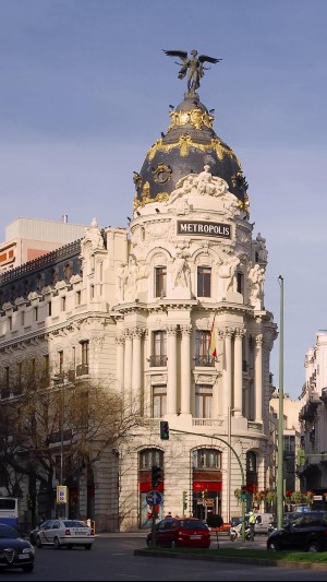 西班牙首都马德里格兰大道