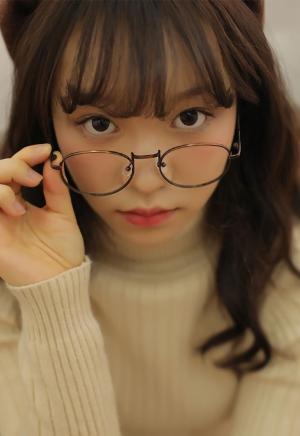  麻辣美女教师文艺眼镜优雅气质迷人时尚写真图片