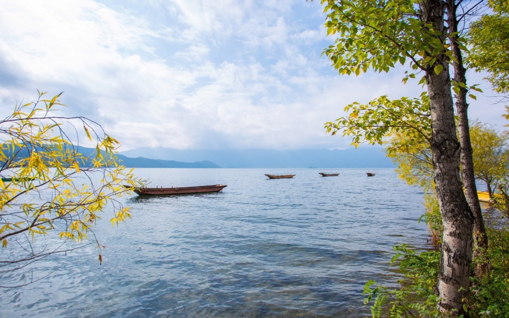 泸沽湖美丽自然风景图片桌面高清壁纸