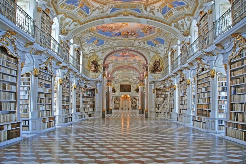 阿德蒙特修道院拥有全世界最大的修道院图书馆