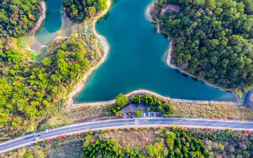 杭州千岛湖秀美风景桌面壁纸