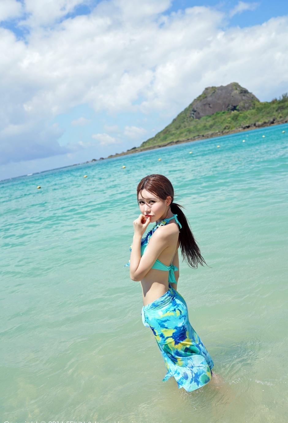 泳装美女模特Milk楚楚海边沙滩养眼时尚写真
