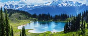 加拿大班夫国家公园高山湖泊风景壁纸