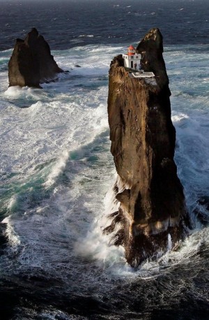 冰岛的Þrídrangaviti灯塔