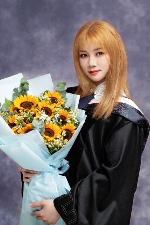 SNH48陈观慧毕业照片