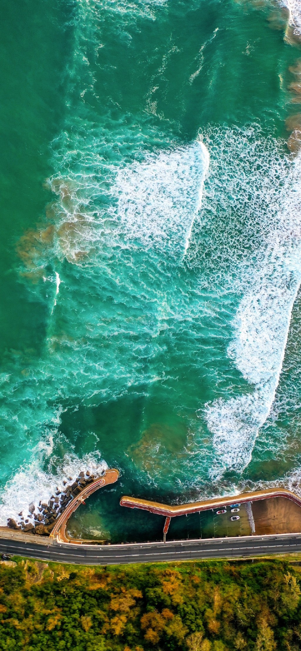 唯美海岛俯瞰视角全面屏高清手机壁纸