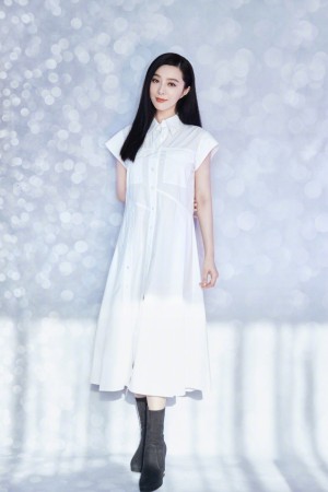 范冰冰清新白裙优雅气质写真图片