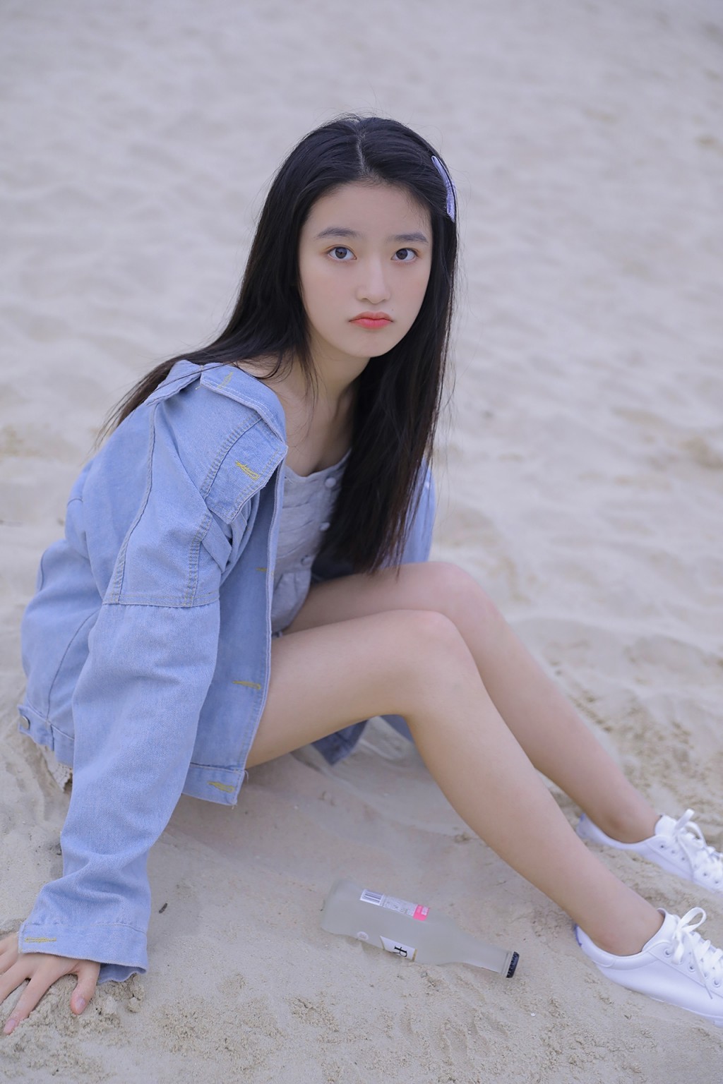 海边沙滩少女柴蔚日系写真