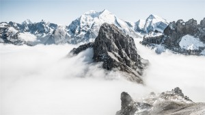 阿尔卑斯山唯美雪景高清桌面壁纸