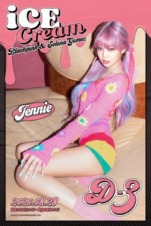 Jennie粉色双马尾时尚海报图片