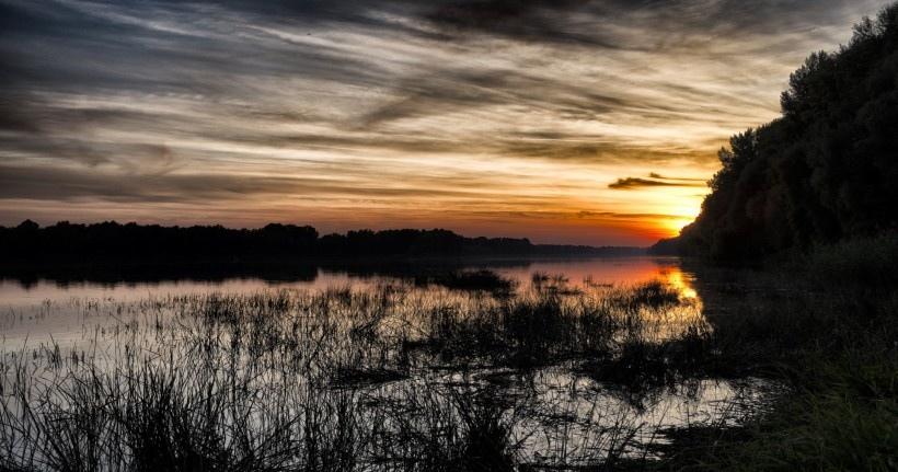 德国多瑙河日落风景写真图片