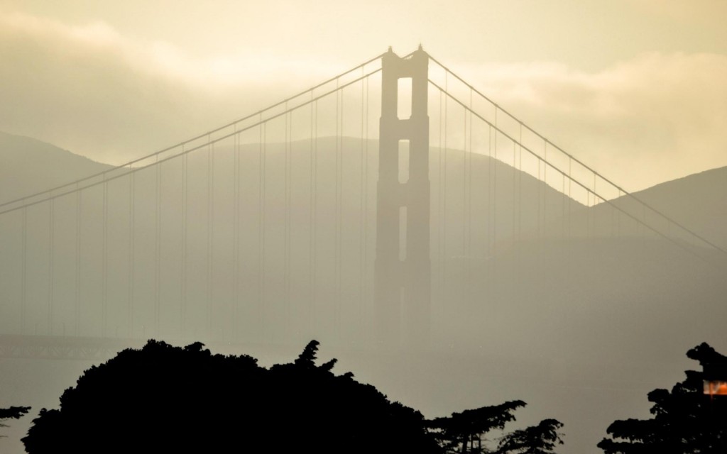 黄昏的旧金山大桥,你不在别处