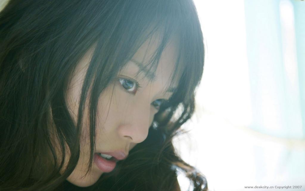 日本演员户田惠梨香美丽头像图片