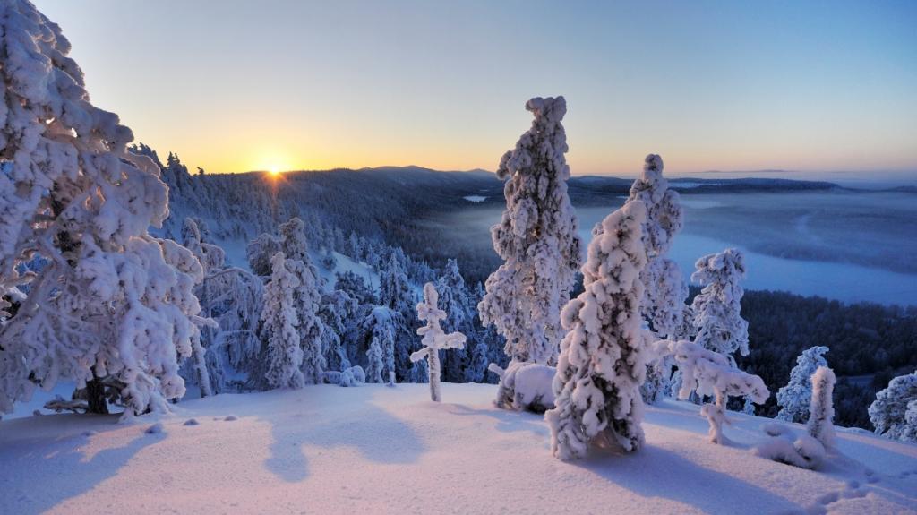 芬兰冬季雪景壁纸