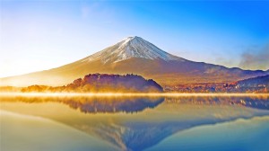 秀美的富士山风景唯美高清桌面壁纸