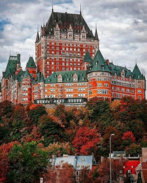 加拿大费尔蒙芳堤娜古堡酒店