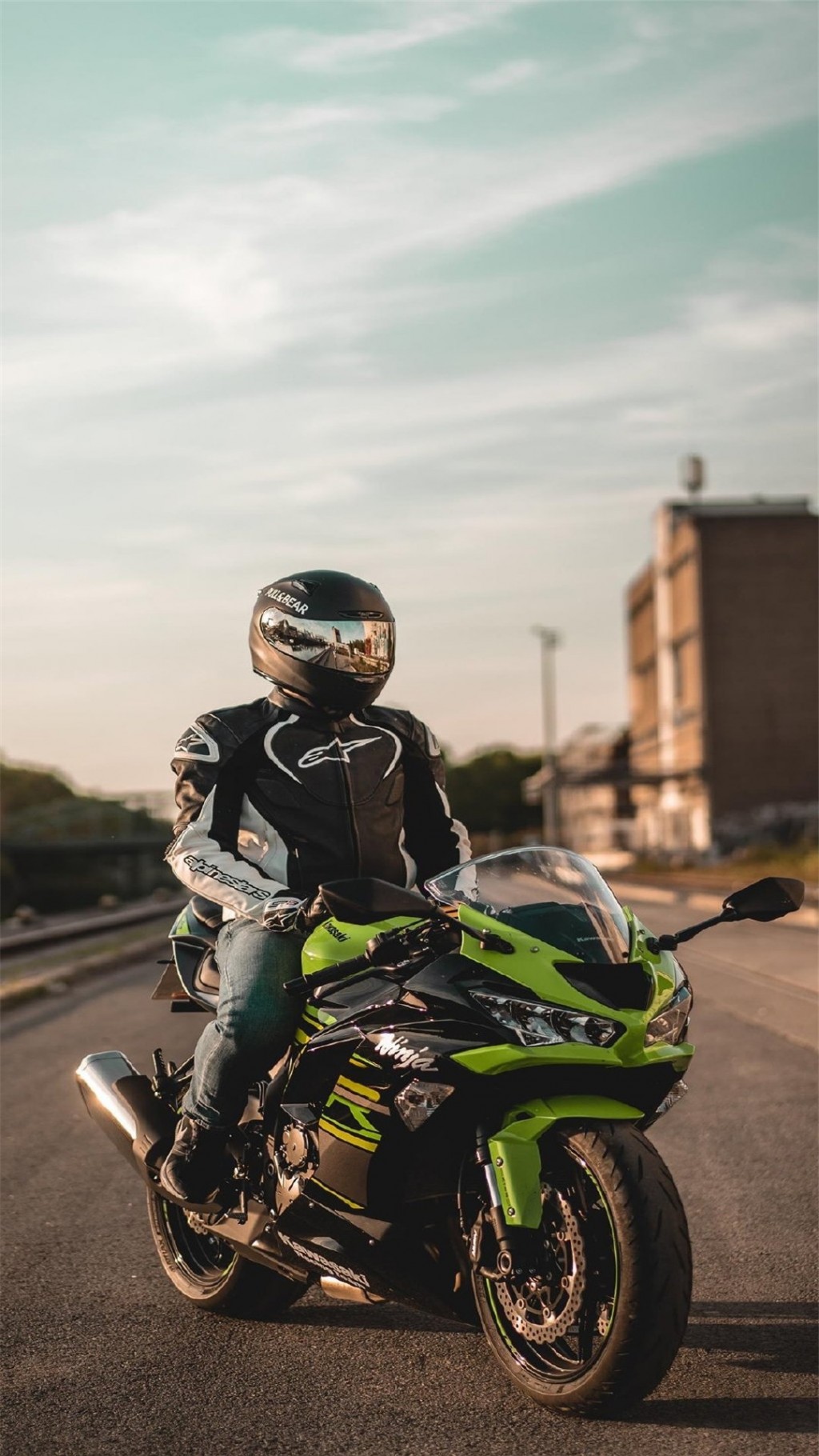 超酷摩托机车摄影高清手机壁纸
