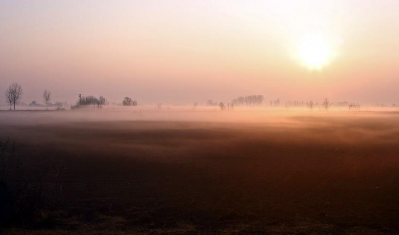 早晨的雾唯美风景