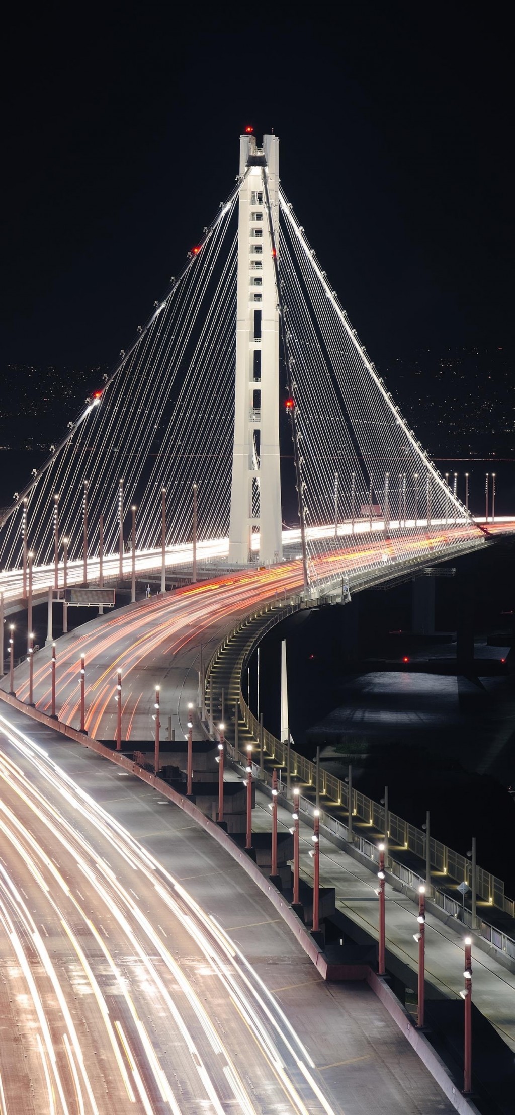 现代大桥灯光夜景手机壁纸