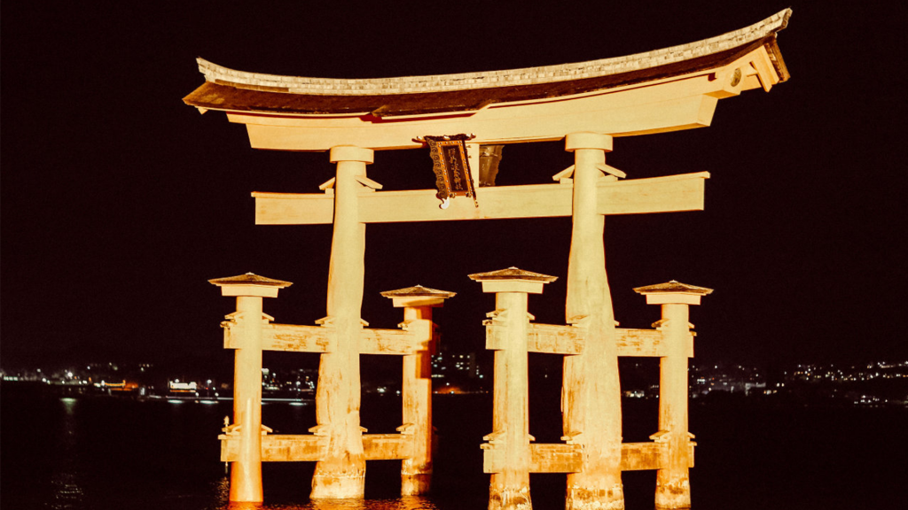 日本昭和风迷人城市夜景