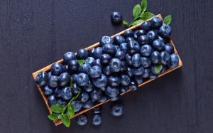 新鲜水果蓝莓壁纸图片