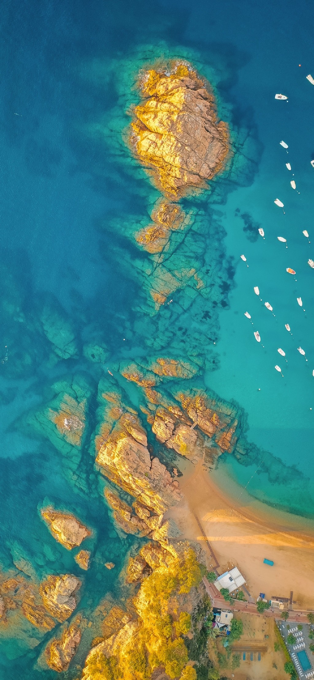 唯美海岛俯瞰视角全面屏高清手机壁纸