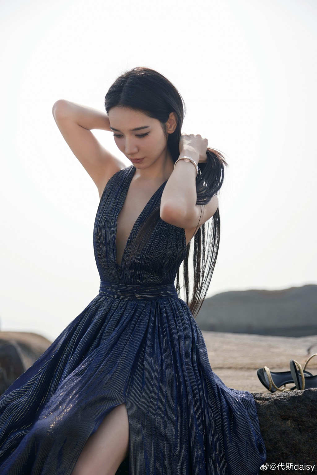 代斯蓝裙高贵优雅时尚写真图片