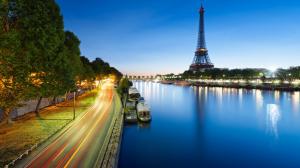 法国巴黎艾菲尔铁塔风景图片