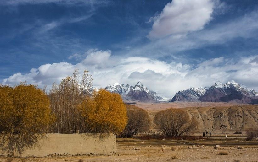 新疆塔什库尔干风景写真图片