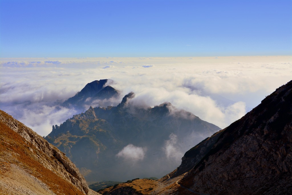 意大利多洛米蒂山脉壮丽风景图片