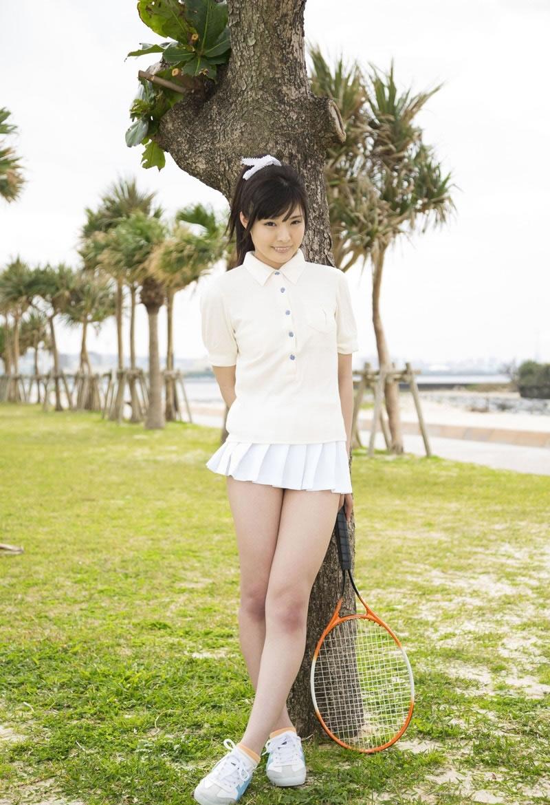 清纯日本妹子棒球时尚写真性感可人