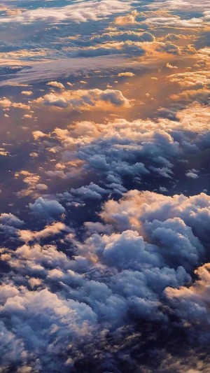 天空的云朵超美手机壁纸