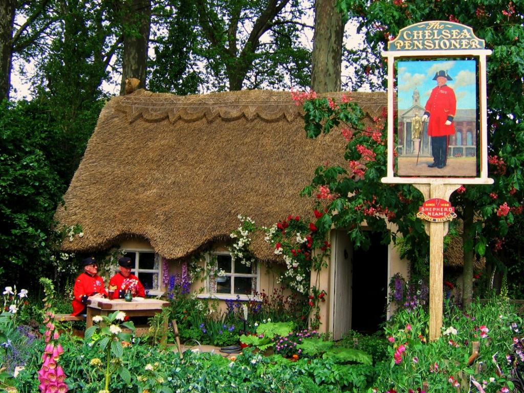 英格兰小镇上的花园风景桌面壁纸