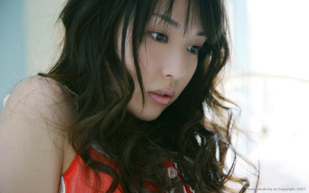 日本演员户田惠梨香美丽头像图片