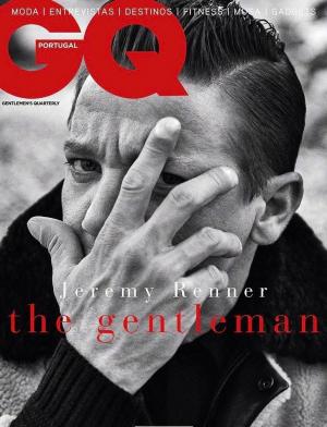 杰瑞米雷纳黑白《GQ》时尚杂志写真