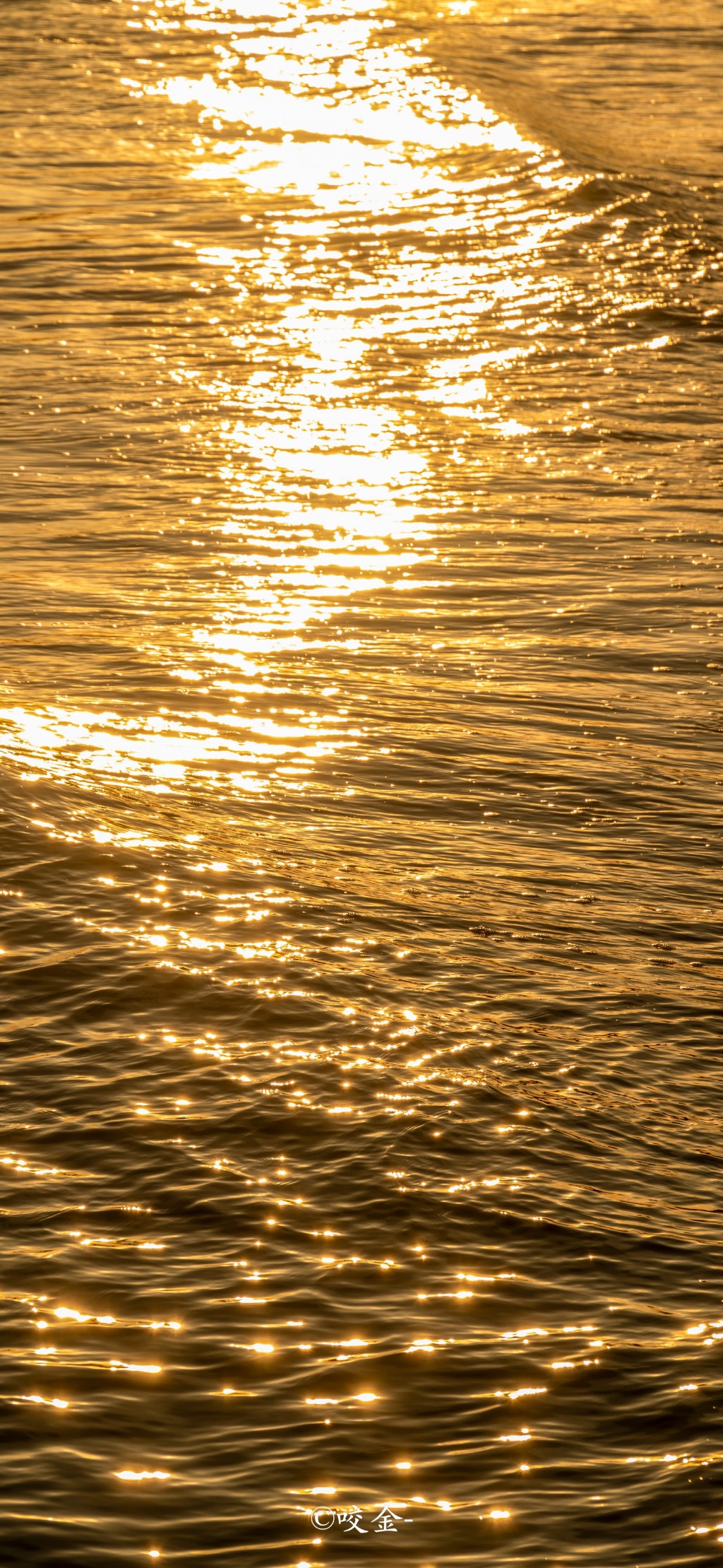 日落黄昏海边金光风景手机壁纸