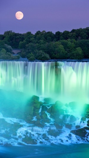 壮观的尼亚加拉瀑布