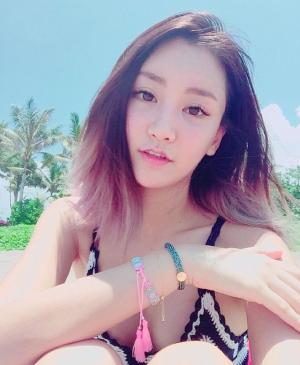 韩国女模特Miu Kim养眼摄影图片