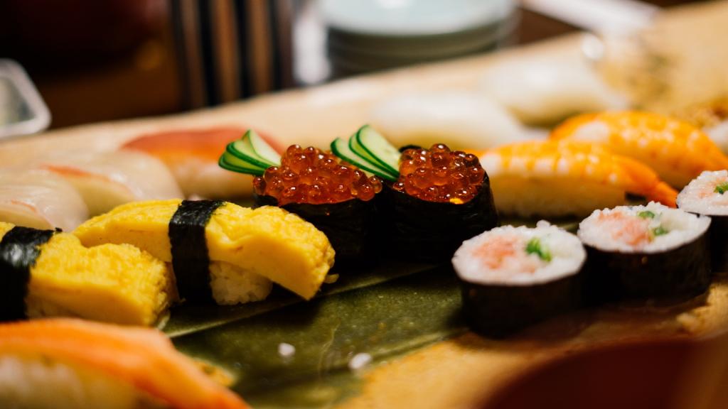 日本传统美食寿司高清桌面壁纸